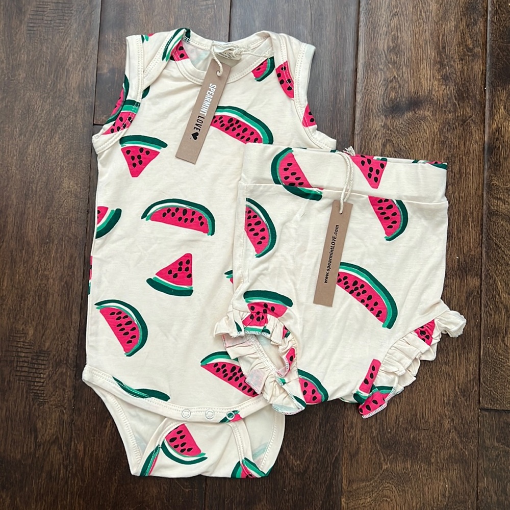 NWT 6-12m watermelon spearmintlove onesie bloomer set